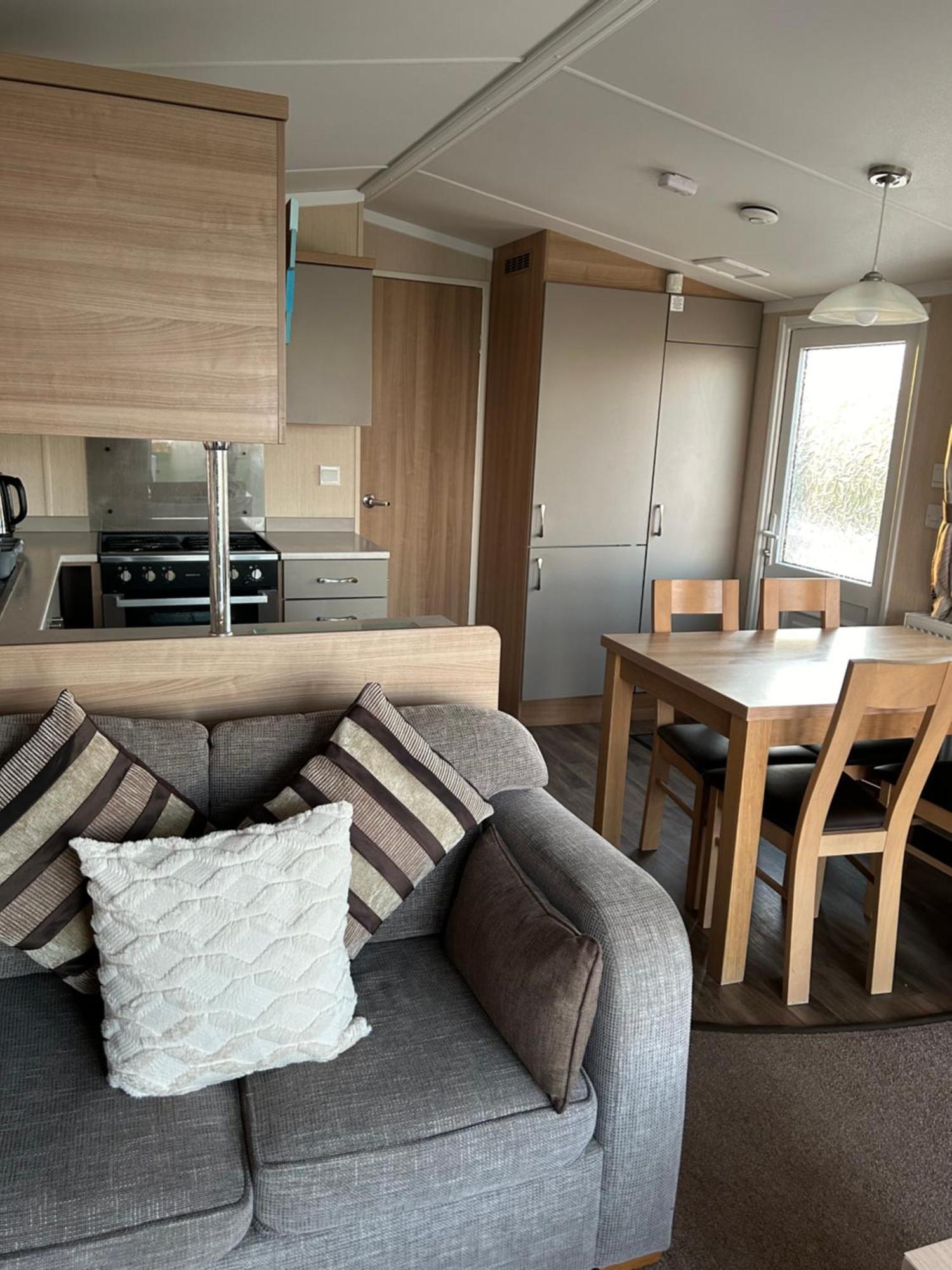 Sea View Luxury Caravan Campsite *